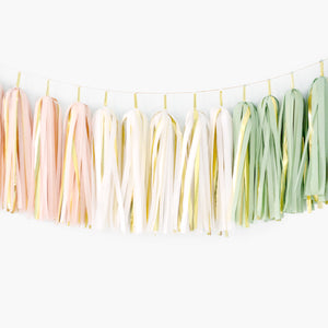 Blush Cedar Holiday Tassel Garland - Bohemian Christmas Decoration, Boho Holiday Decor, Fireplace Mantel Garland Decoration, Christmas Party Supplies GenWoo Shop
