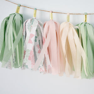 Succulents High Chair Garland, Boho Desert Garden First Birthday High Chair Banner, Bohemian Botanical Cactus Cake Smash Decorations