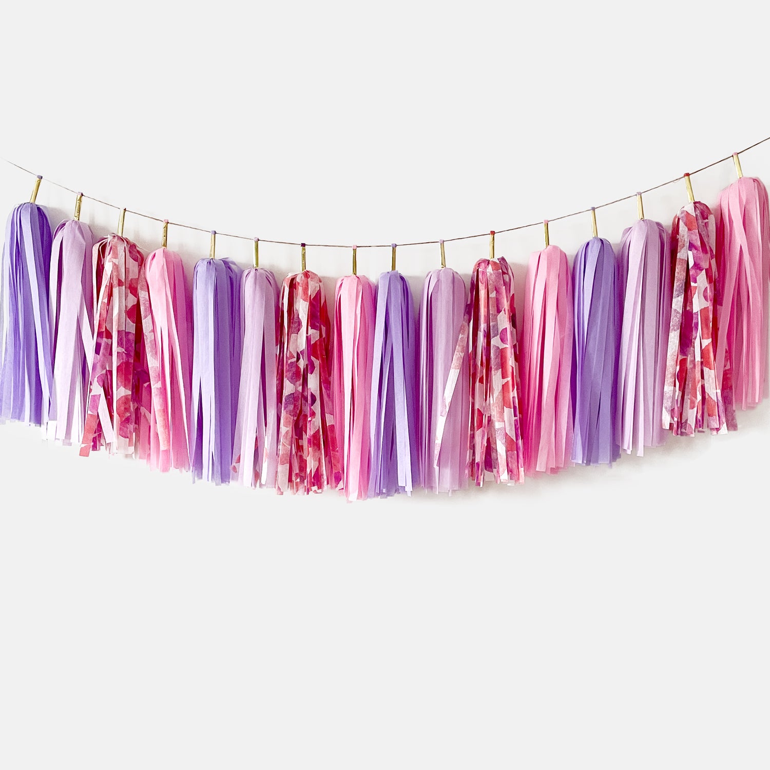Amour Tassel Garland