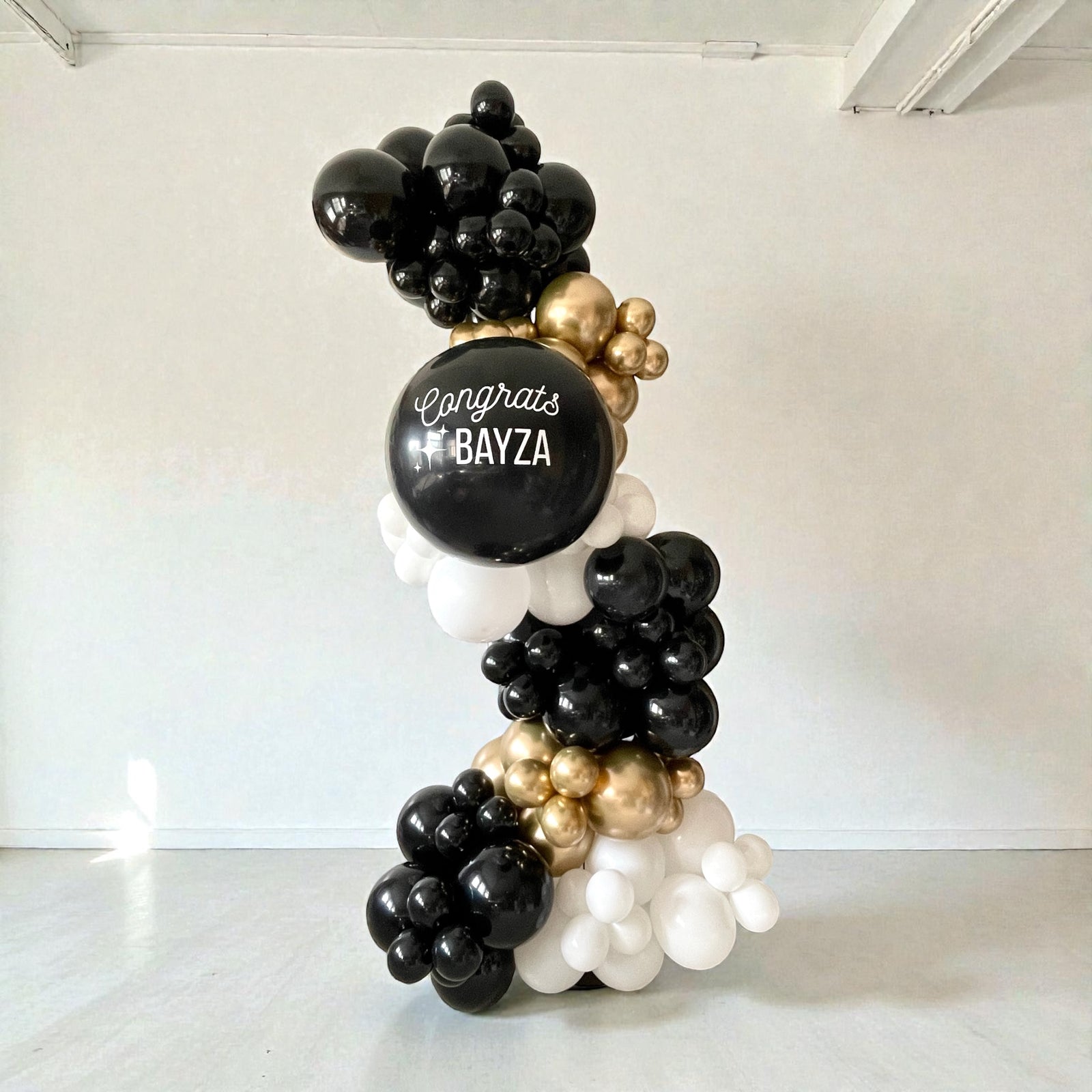 Free Standing Balloon Garland for Graduation - Ottawa Local
